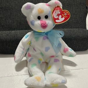 TY beanie baby Kissme born date February 7, 2001 white with multicolor hearts